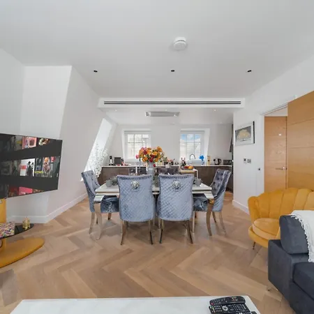Elegant 3-Bedroom Penthouse In Marble Arch 70 Londra Esterno foto